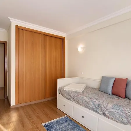 Apartment T3 Quinta Do Romao